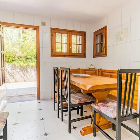 Mountain Escape For Families & Friends In Pyrenees Fiscal